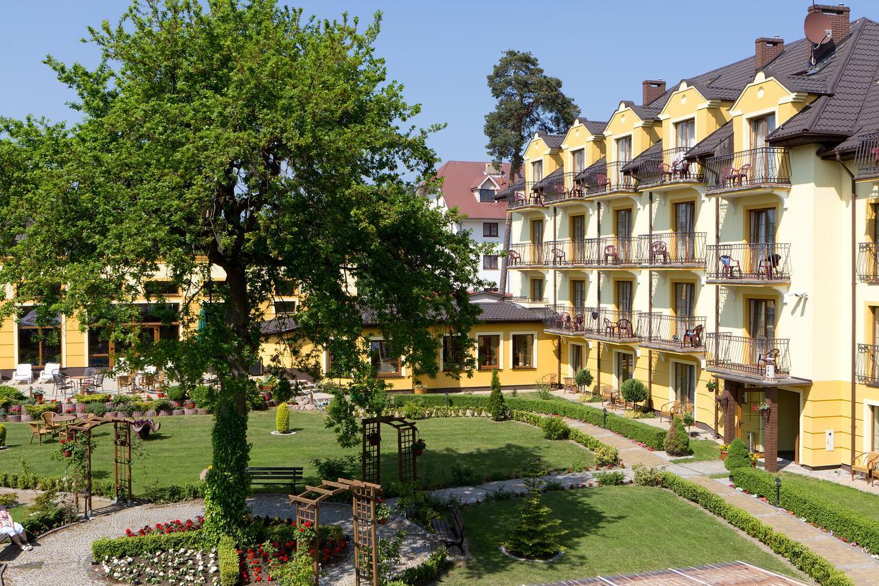 Jantar-Spa Kompleks Wypoczynkowo-Rehabilitacyjny Niechorze Exterior foto