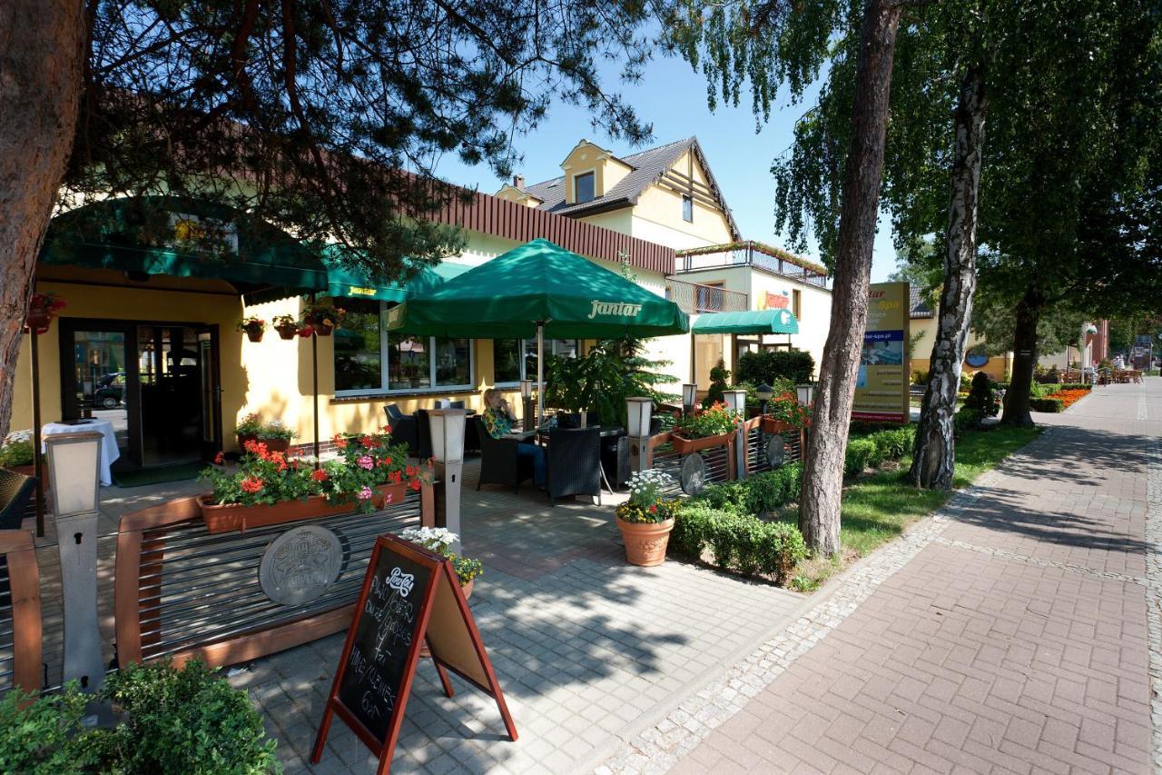 Jantar-Spa Kompleks Wypoczynkowo-Rehabilitacyjny Niechorze Exterior foto