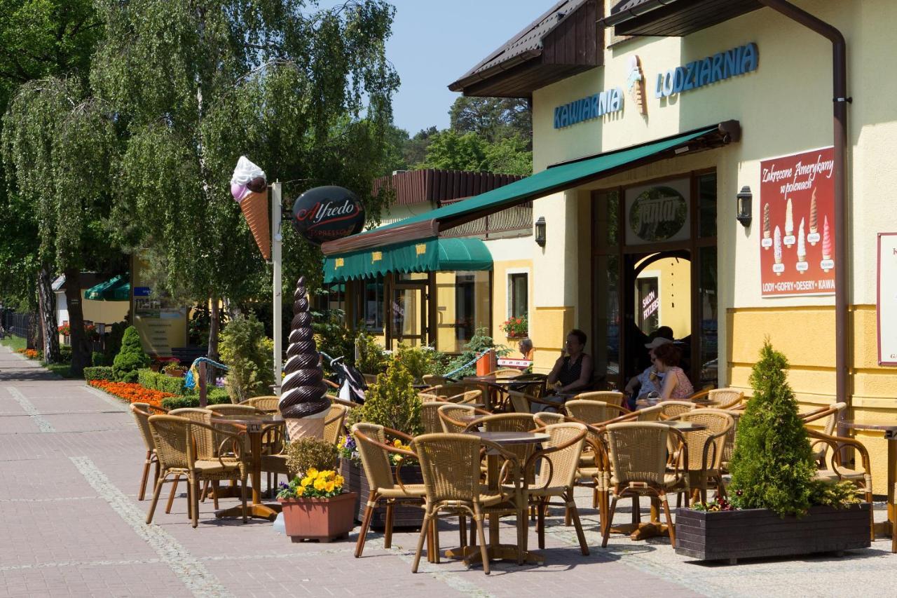Jantar-Spa Kompleks Wypoczynkowo-Rehabilitacyjny Niechorze Exterior foto